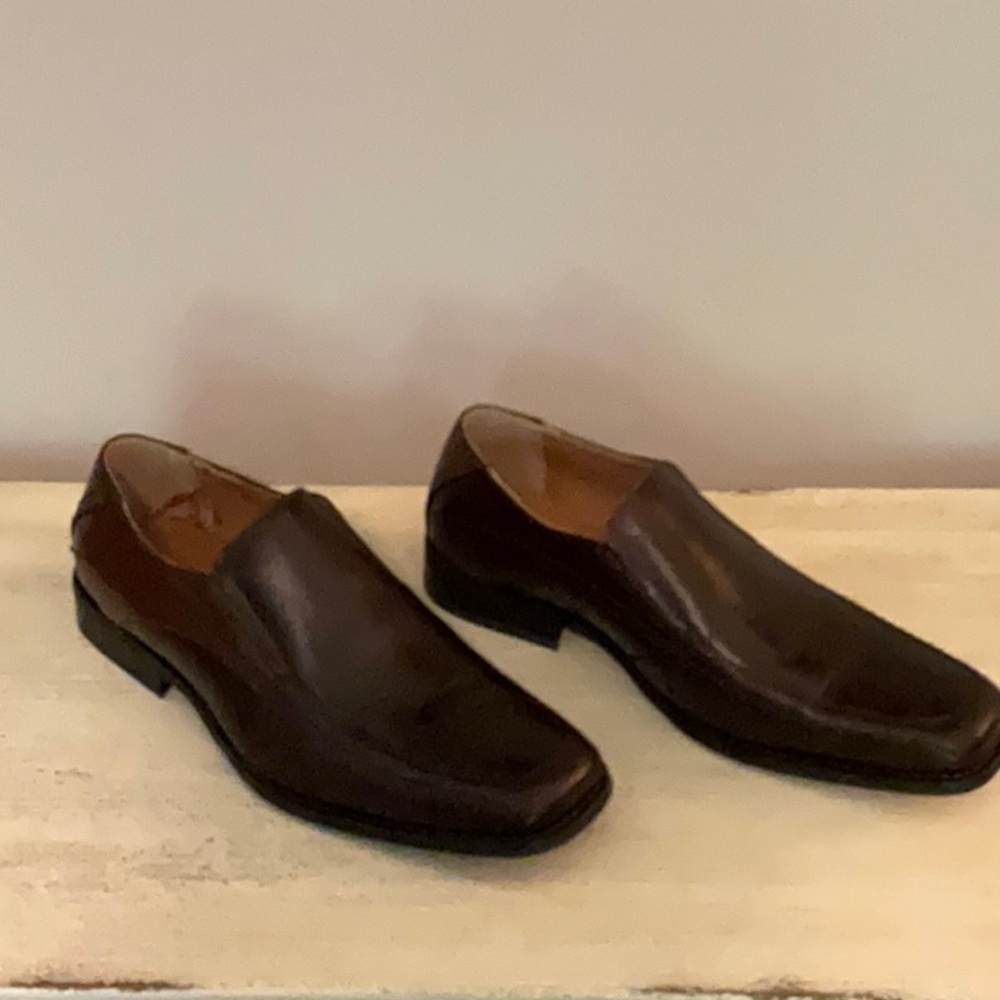 Joseph Abboud Brown Leather Slip-On Loafers NWOT